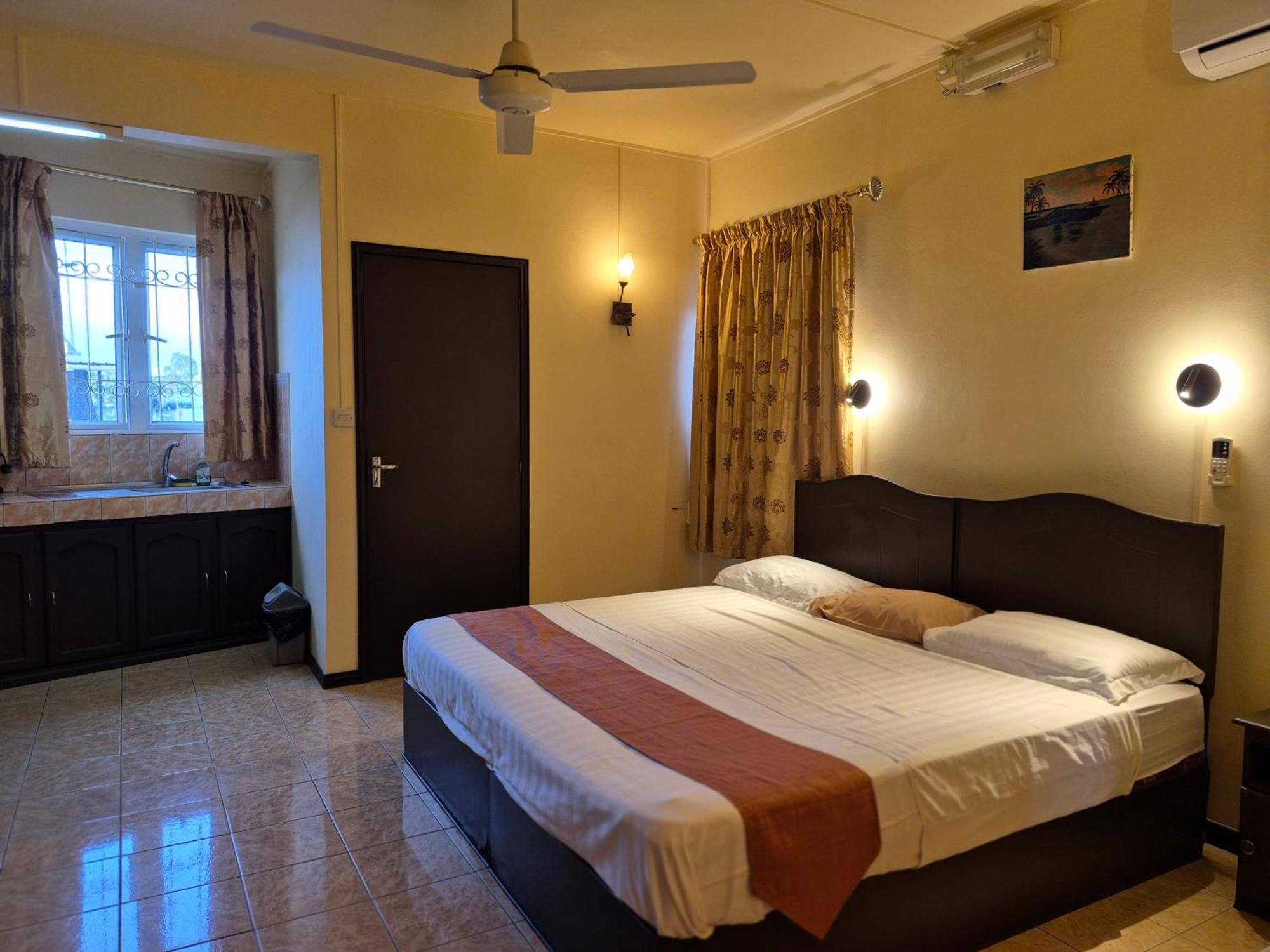 Monalysa Holidays Grand Baie Exterior foto